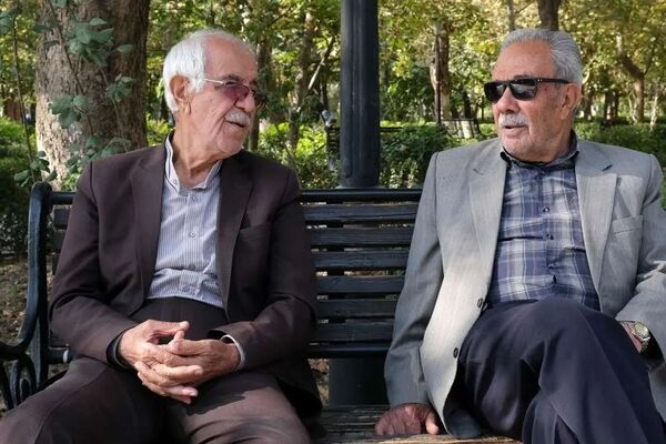 خبر فوری/ کارت خدماتی ویژه بازنشستگان با امکانات جدید عرضه شد!