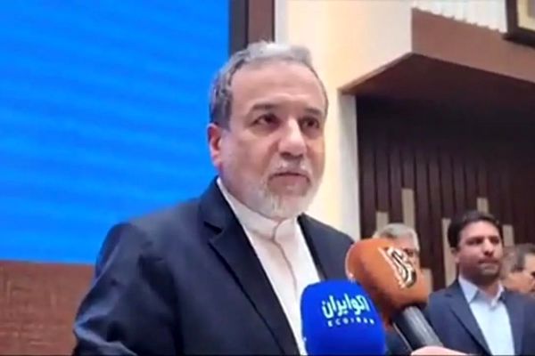 واکنش عراقچی به اظهارات روز گذشته گروسی :نمی‌دانم این سخنان از سر نگرانی بیان شده یا به‌عنوان تهدید