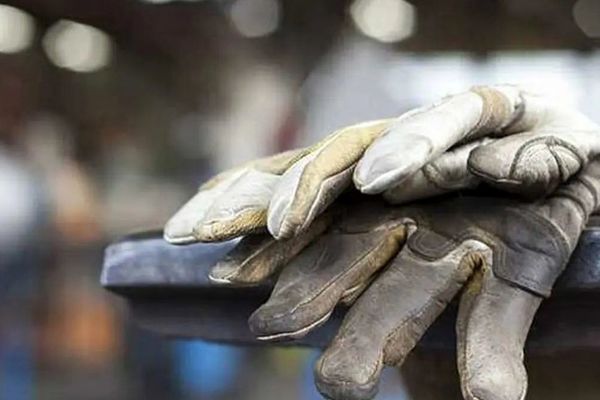 عیدی و سنوات ۱۴۰۵ تعیین شد؛ شوک بزرگ به کارفرمایان بدحساب!