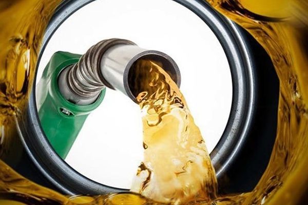 آخرین وضعیت افزایش قیمت بنزین مشخص شد + فیلم